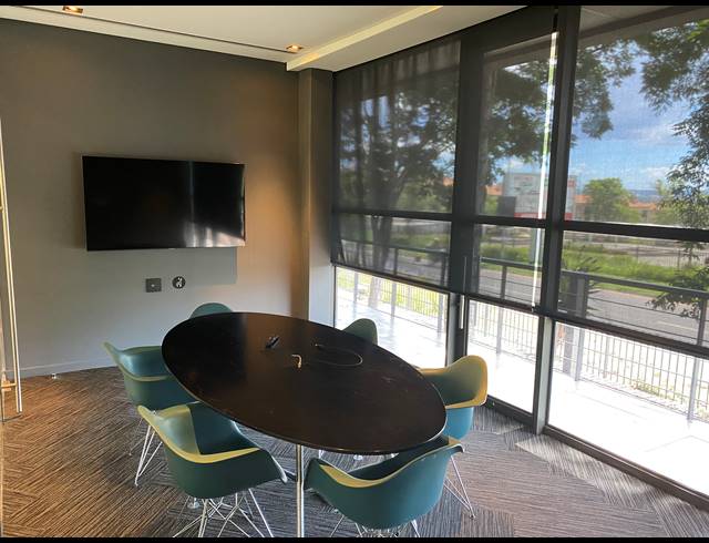 631M² OFFICE TO LET IN FOURWAYS